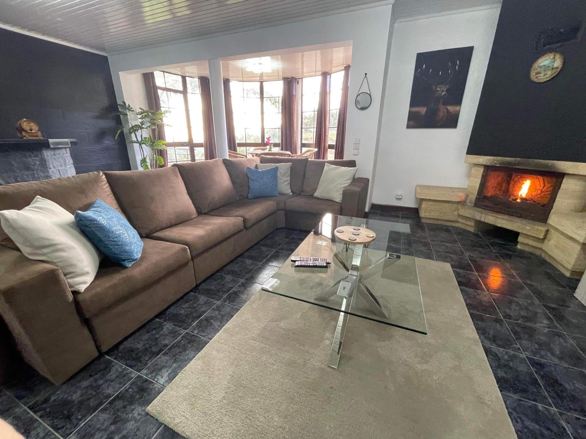Hollywood Villa Campanario Ngoại thất bức ảnh