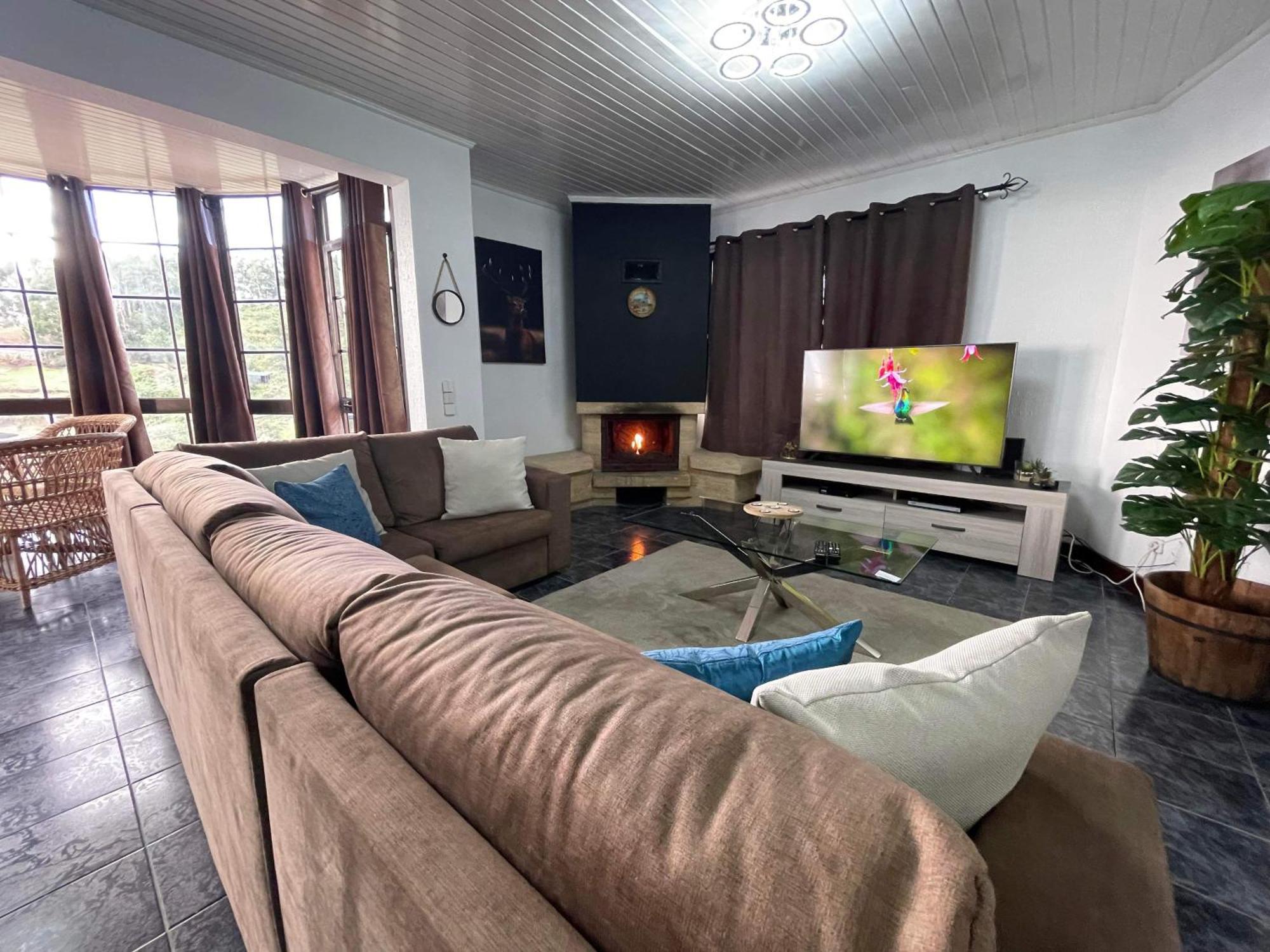 Hollywood Villa Campanario Ngoại thất bức ảnh